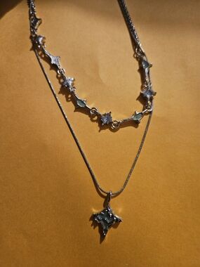 Sterling Silver Starburst Pendant Layered Necklace - Green